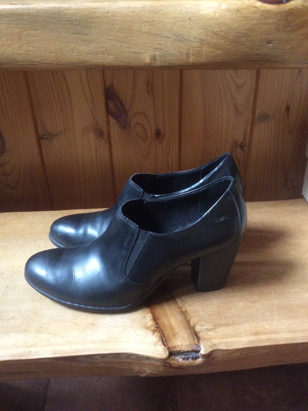 Boc Olenna Black Leather Western Stacked Heel Boho Ankle Boot Size 9.5/EU 41 - Picture 2 of 8